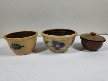 Small Stoneware Pottery Bowls