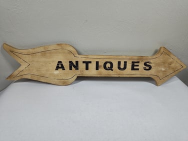 Antiques Arrow Sign
