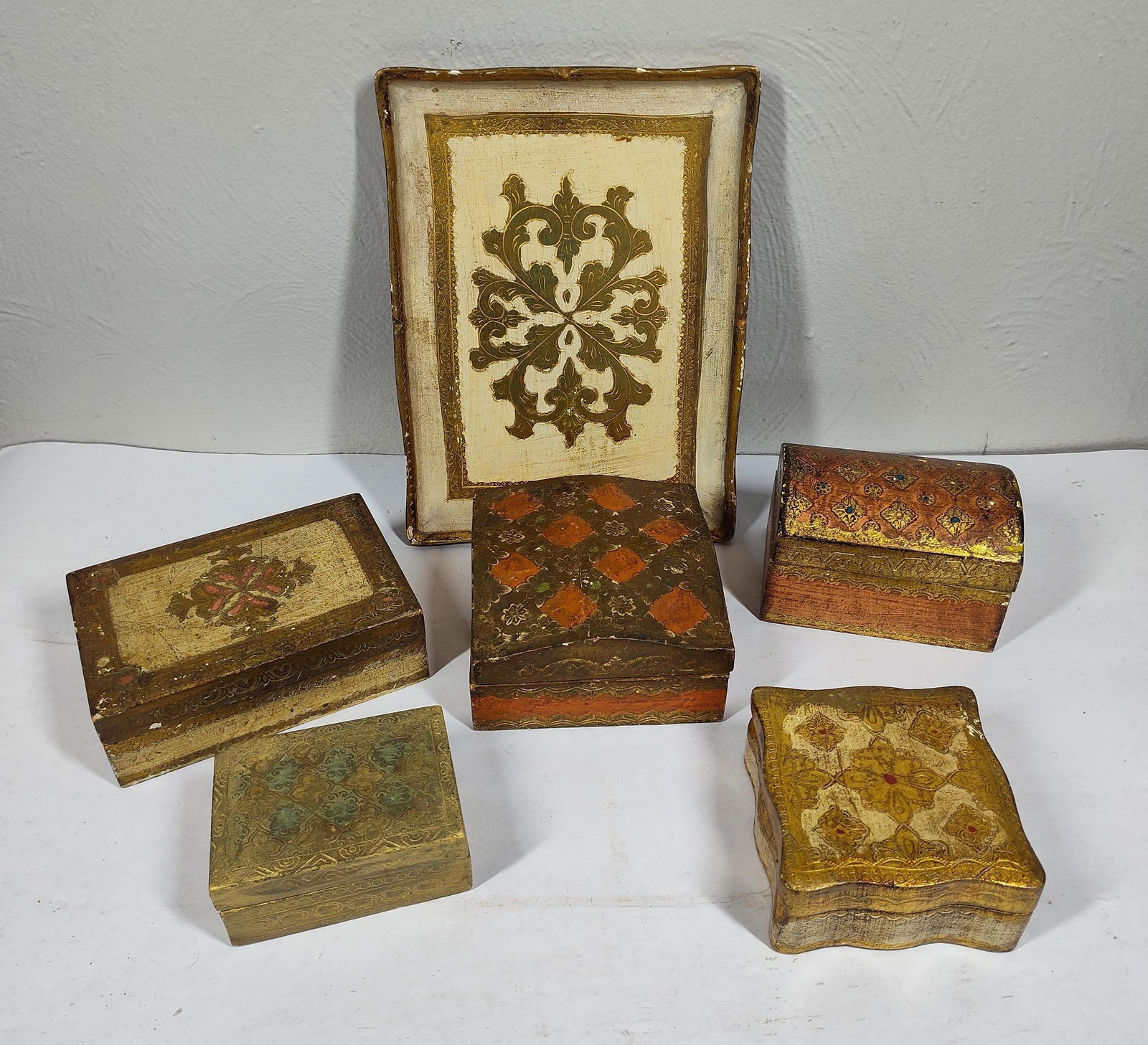 Quaint Italian Gold Leaf Jewelry Boxes (1 of 6)