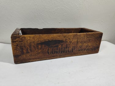 Economy Cobbler Wooden Crate