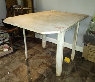 Drop Leaf Farmhouse Table