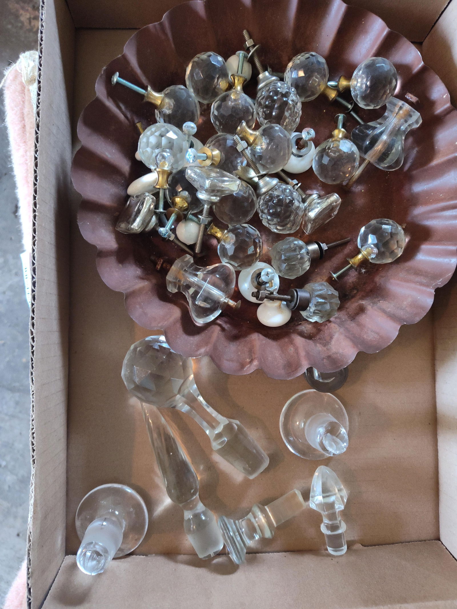 Glass Bottle Stoppers & Pull Knobs: Many great styles with several matching knobs