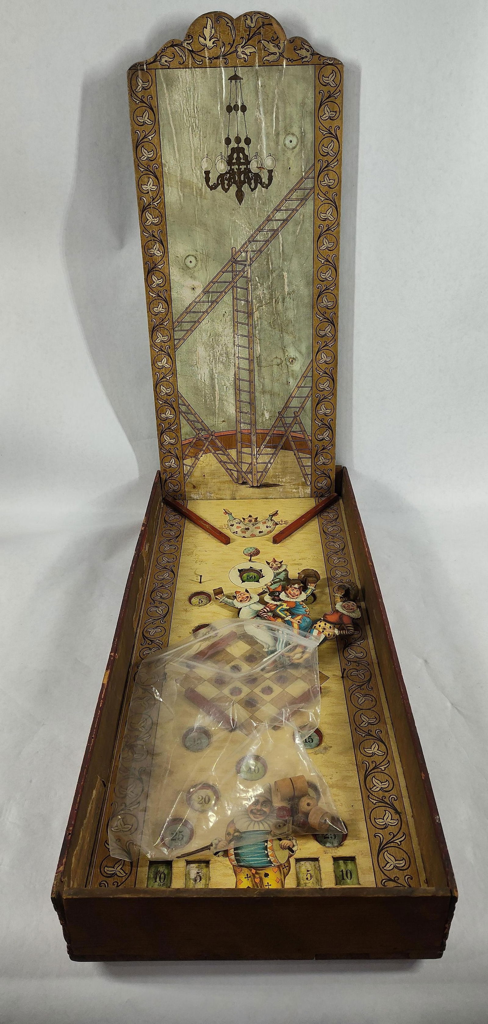 1920s Jester & Clown Wooden Board Game (1 of 4)