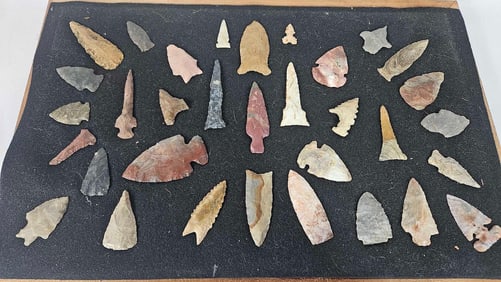 Chippewa Lake Flints, Drills, Shafts & Arrowheads