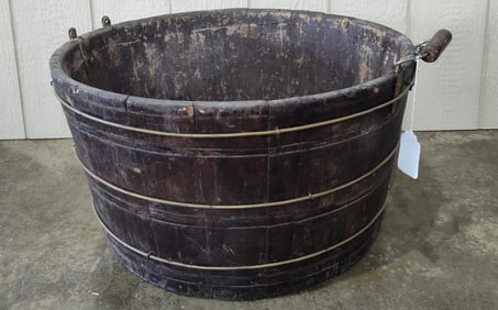 Large Wooden Wash Tub