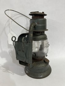 Little Wizard Lantern w Reflective Lense
