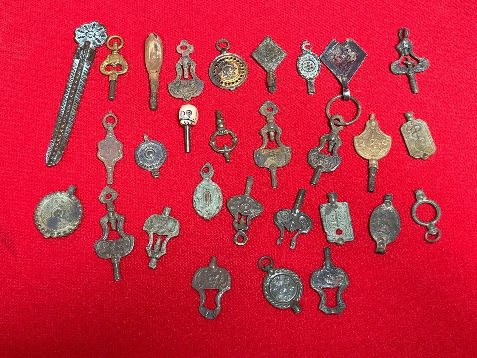 Various Pocket Watch Keys (1 of 5)