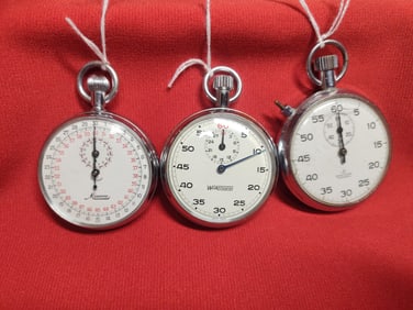 3- Working Stop Watches