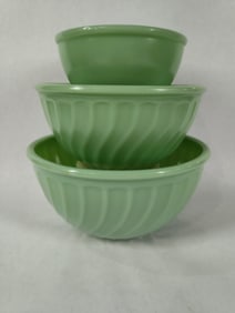 Fire King Jadeite mixing bowls (3)