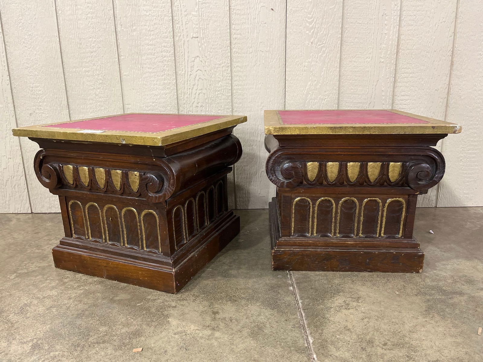 Painted Column Stands (1 of 4)