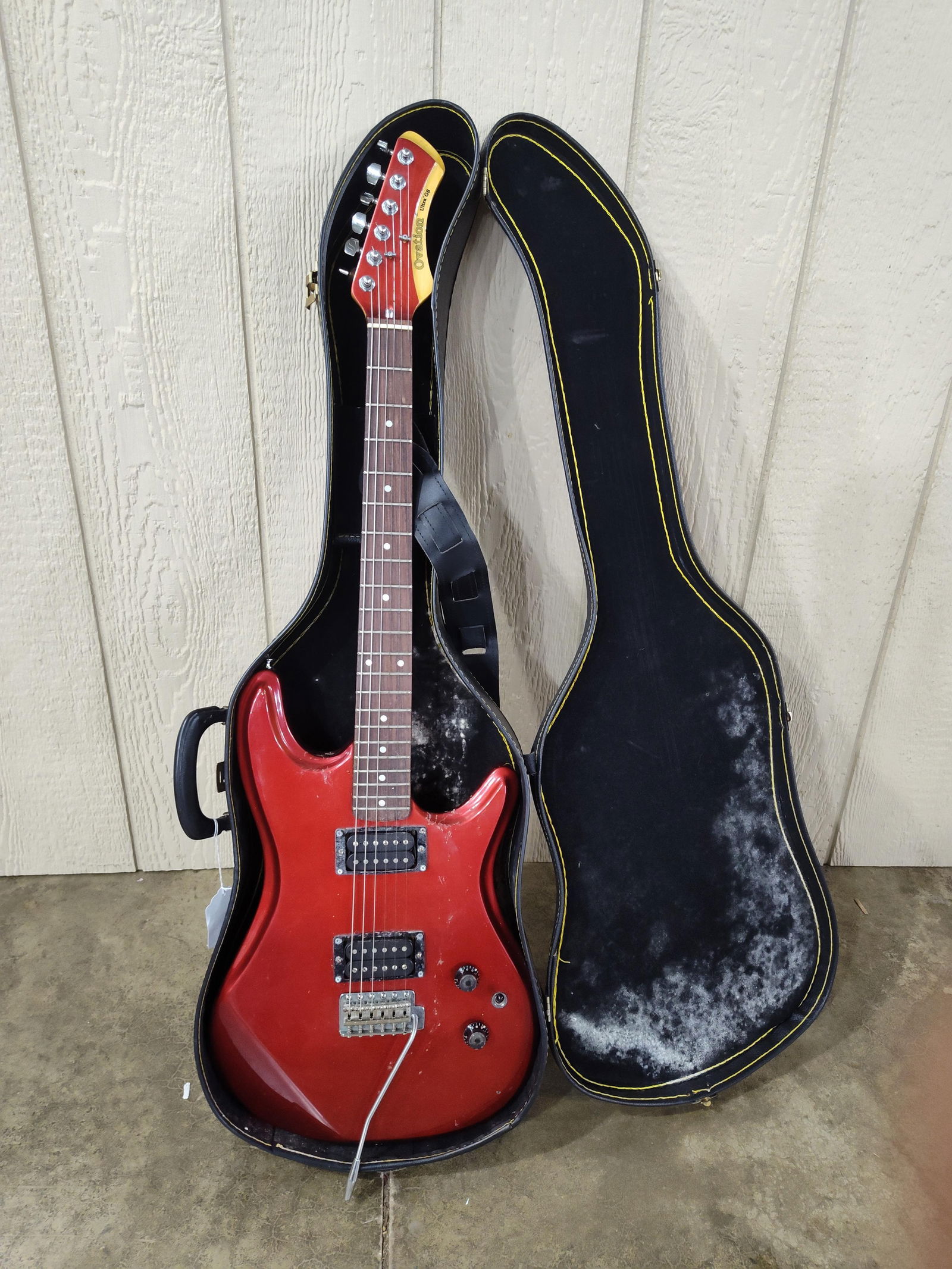 Ovation Ultra Electric Guitar: This has some molding on case- but can be cleaned. Not tested but appears to be in working condition.