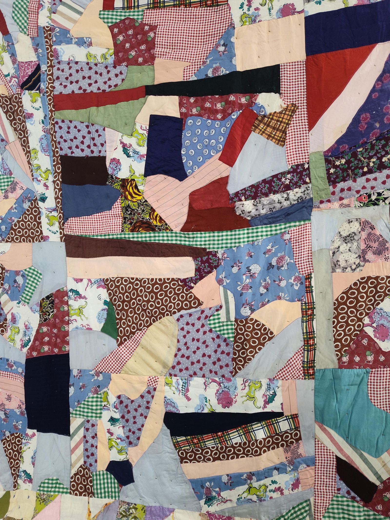 Hand stitched reversible flannel back scrap strip quilt (1 of 8)
