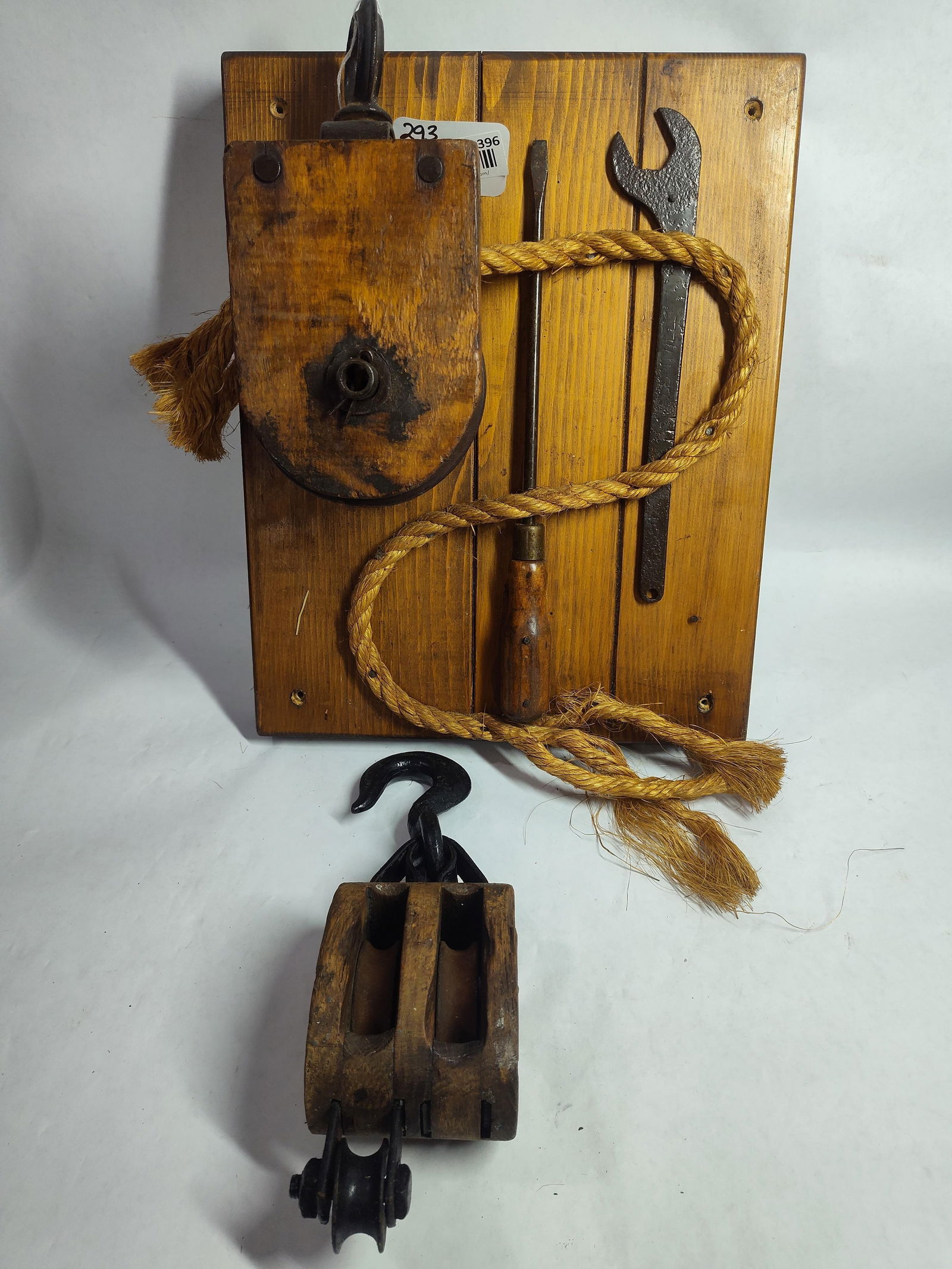 Display Pulley Board and Hand Tools (1 of 6)