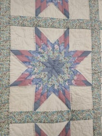 Hand quilted Eastern Star floral pastel quilt