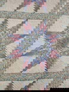 Hand quilted Eastern Star floral pastel quilt: showing very minor areas of soiling98 x 84