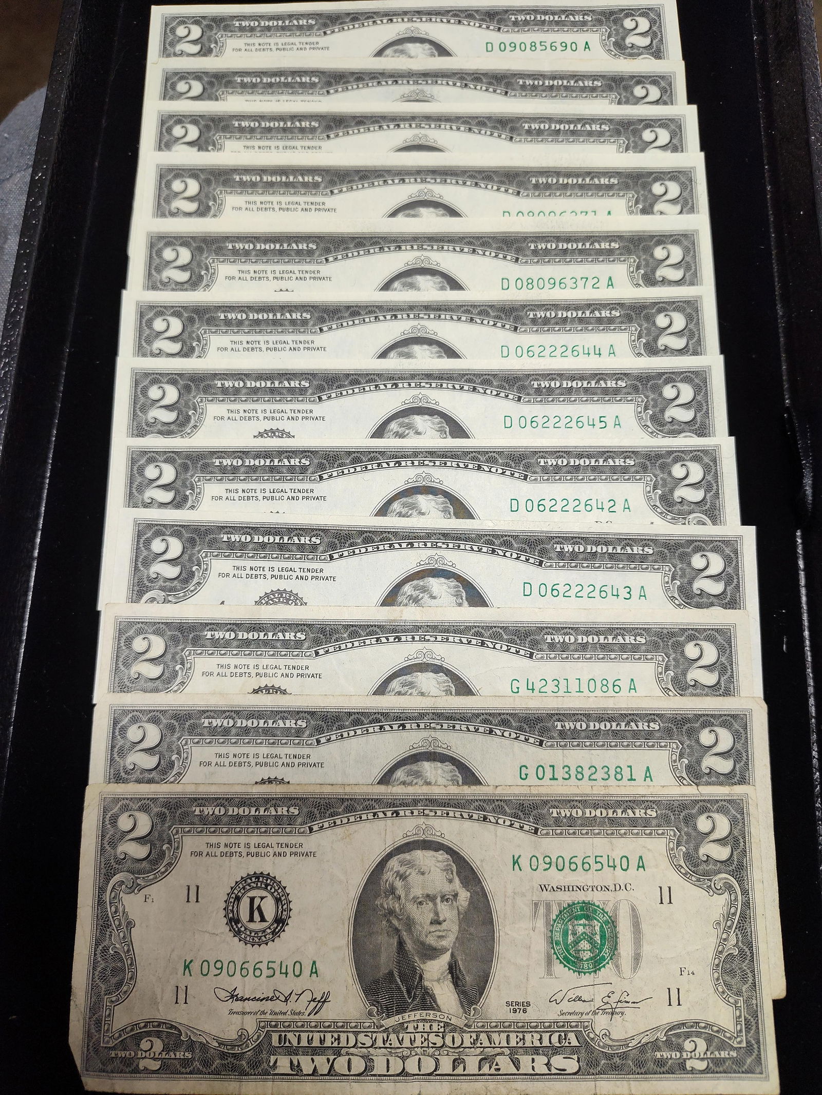 Lot of 12 / 1976 US Two Dollar Notes inc. D, G & K (1 of 3)