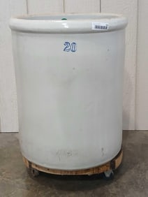 20 Gallon Crock
