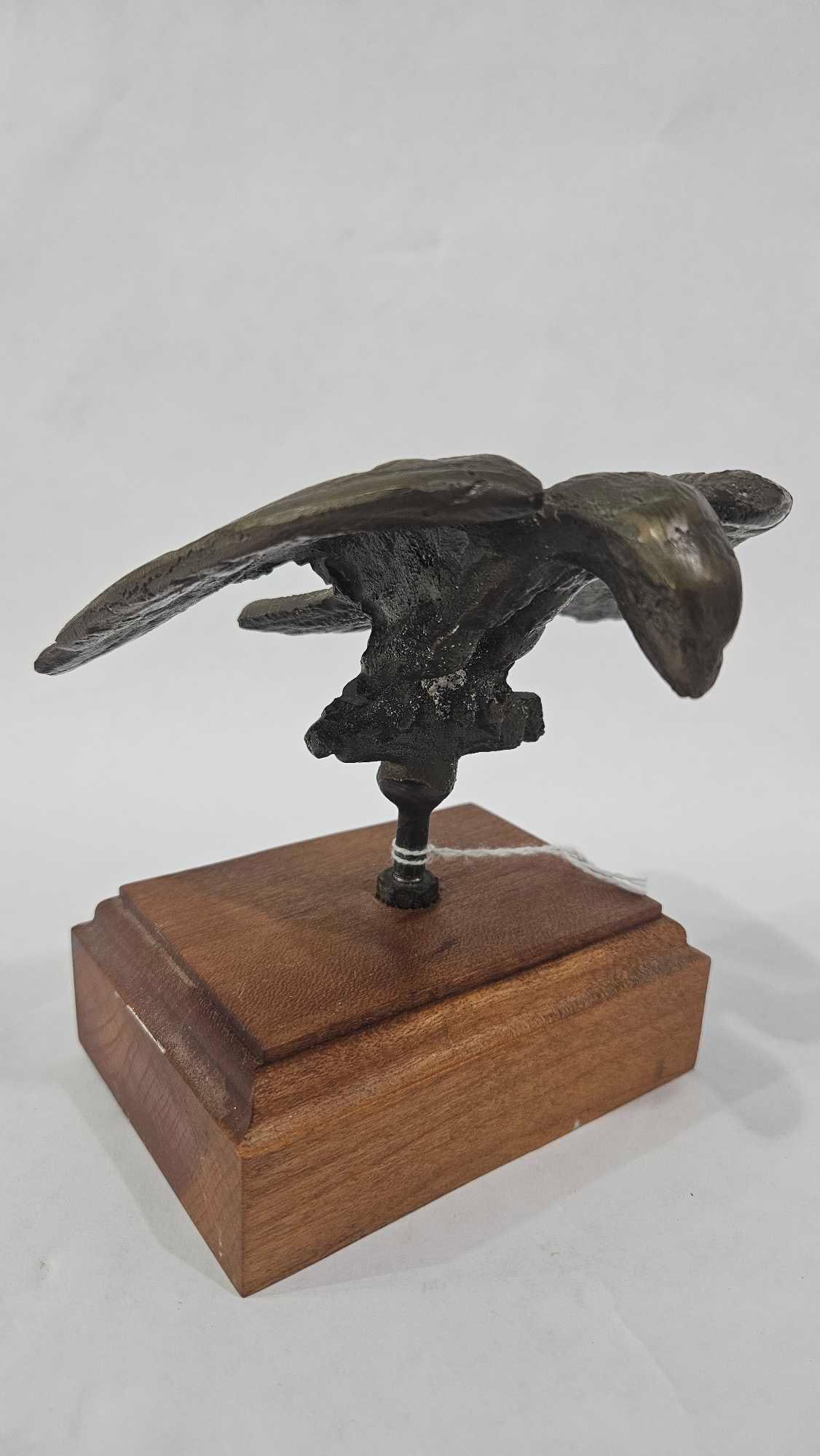 Federal Eagle Mounted Finial (1 of 5)