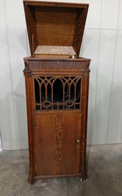 Beautiful floor model Edison Disc Phonograph