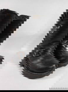 HARLEY DAVIDSON LEATHER BOOTS: New appears to be approx a woman's size 7