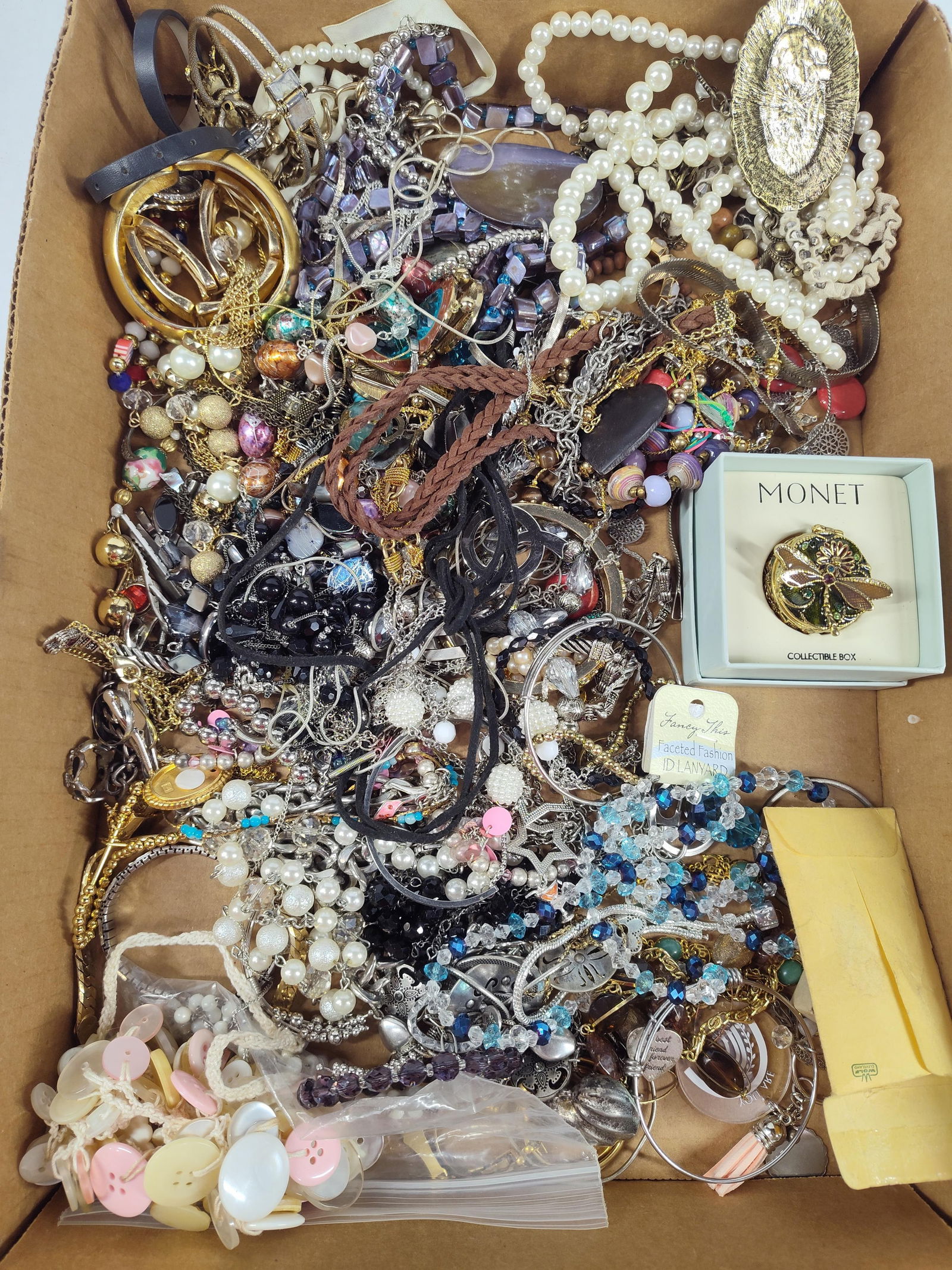 Necklaces, Bracelets, and Jewelry: Several older pieces including Monet, beaded jewelry, pins and more.