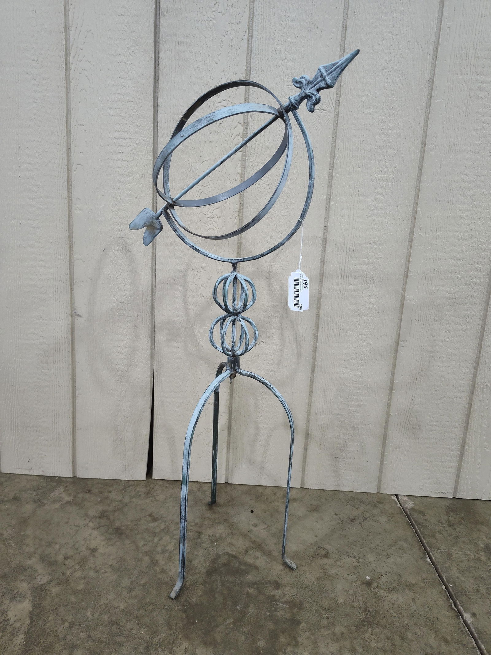 Garden Art SunDial: 38 inches tall