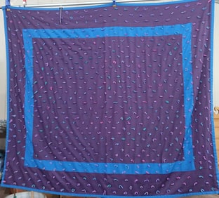 HAND STITCHED AMISH MADE KNOT QUILT