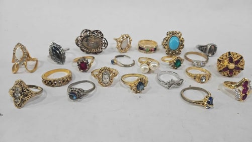 Ladies Fashion RIngs