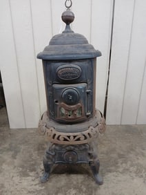 Co. Operative Foundry Co Wood Burning Stove