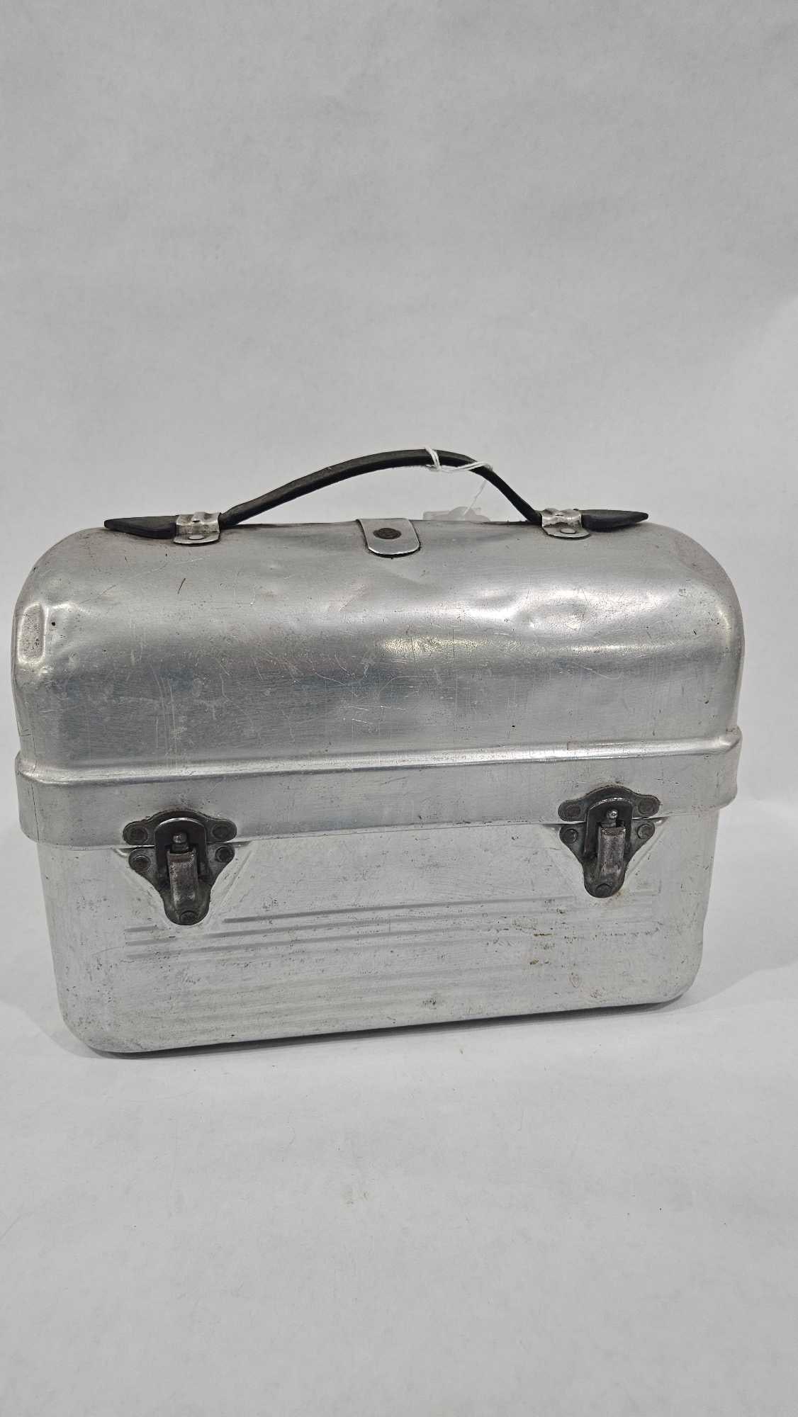 Non Rust Aluminium Lunch Bucket & Thermos: .