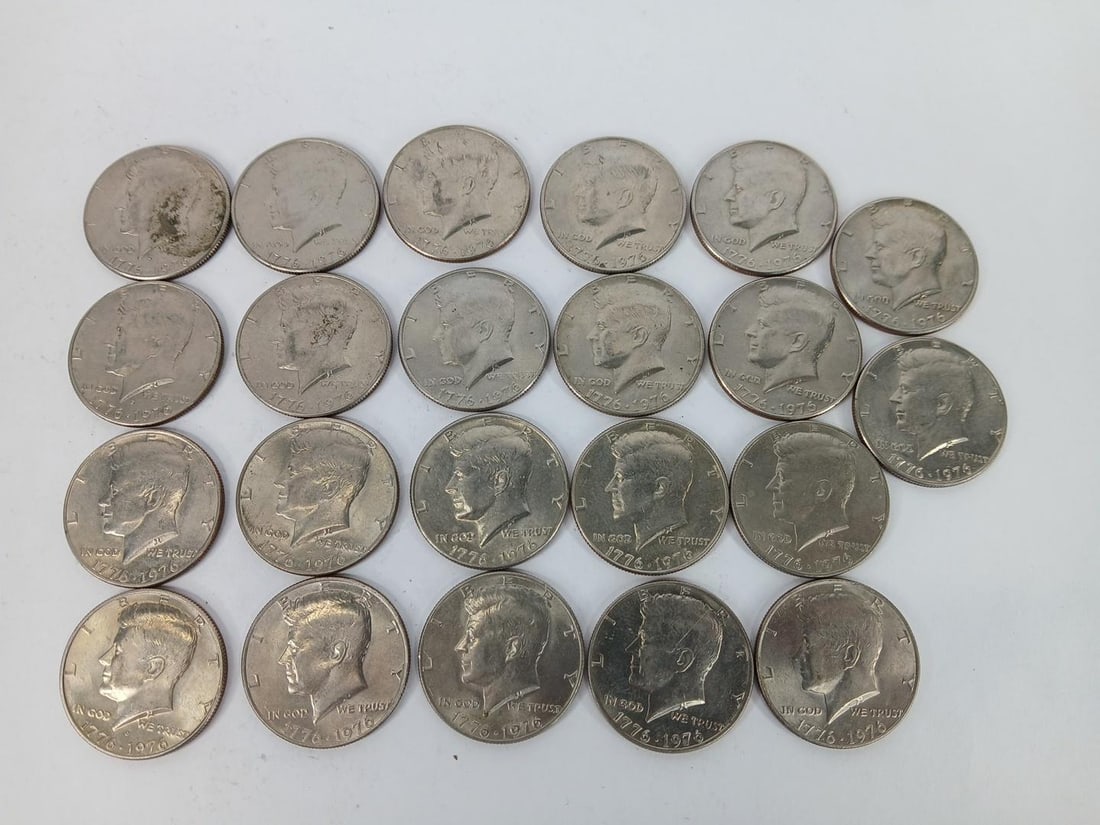 22 Bicentennial Kennedy half dollar coins (1 of 8)