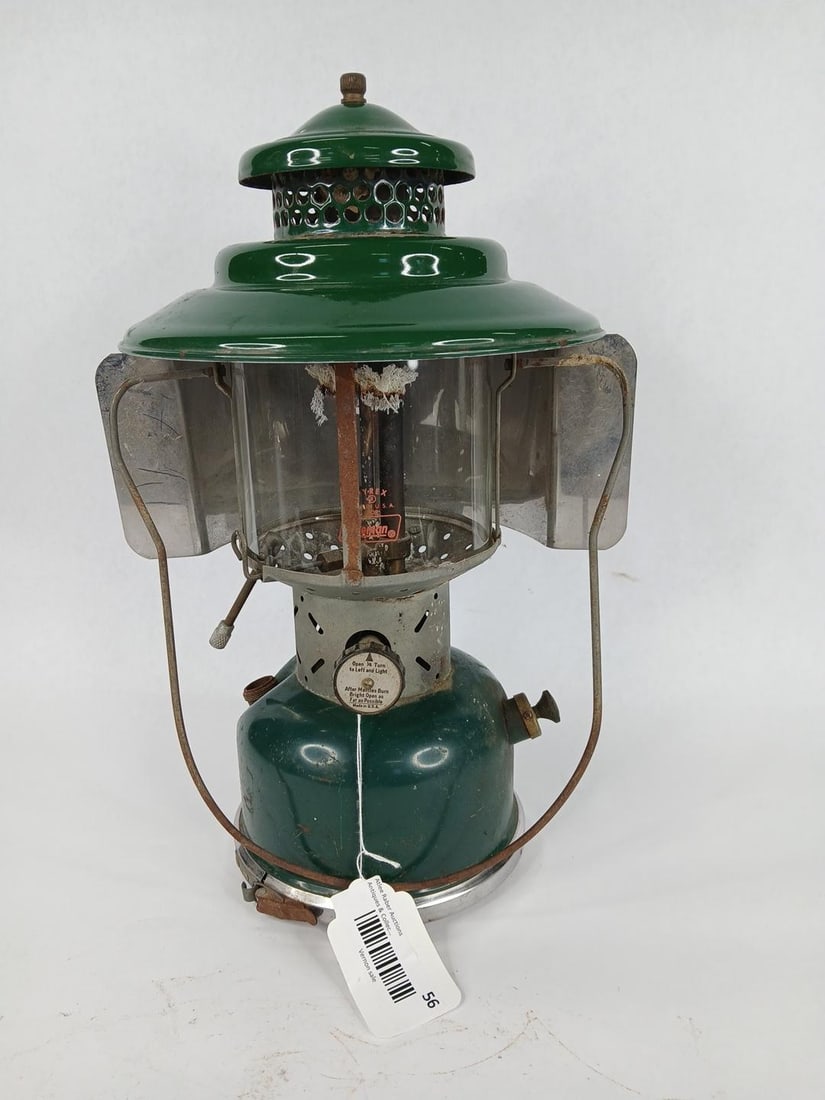 1953 Coleman model 228E dual mantle lantern w/shield (1 of 7)