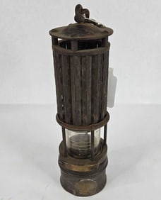 Miners safety lamp