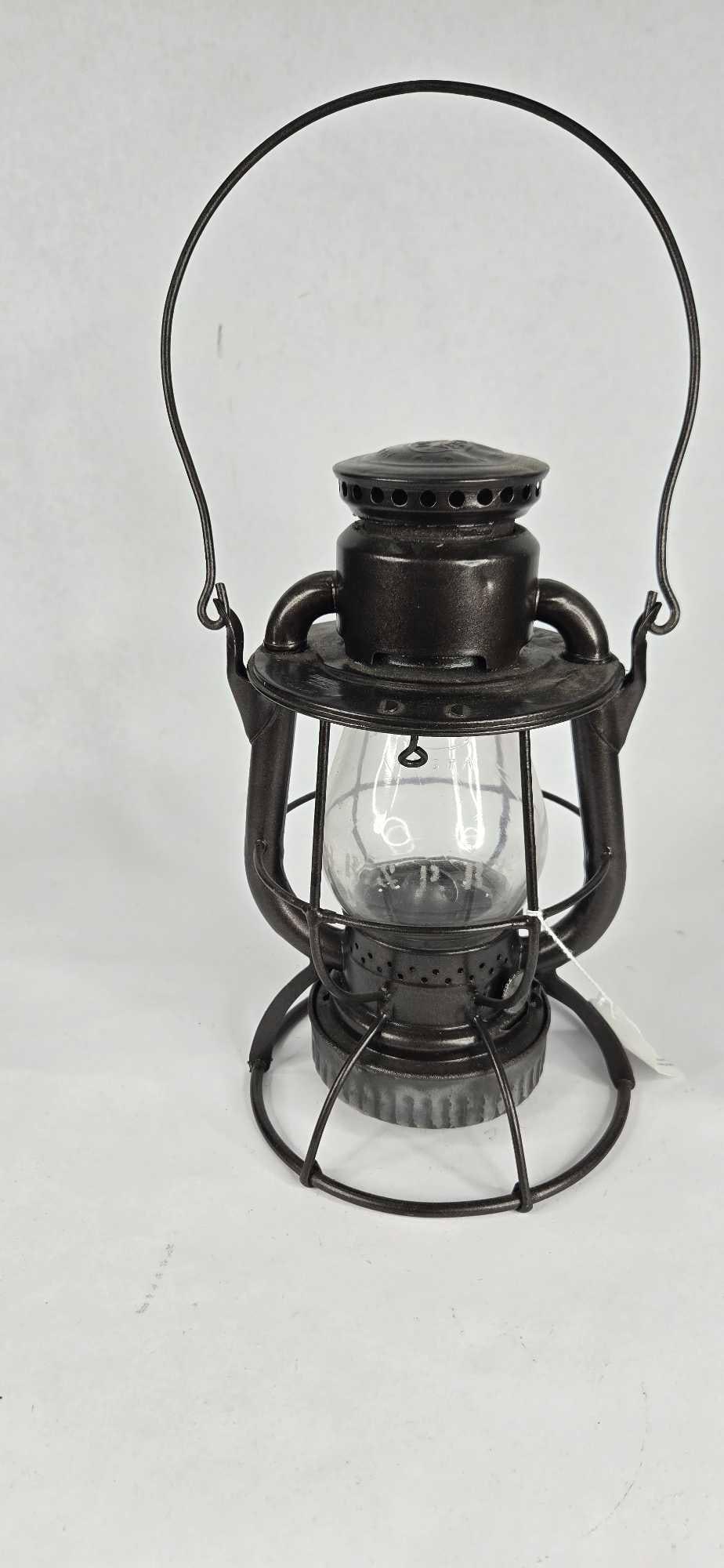 B.R.& P.R.Y. dietz vesta railroad lantern (1 of 9)