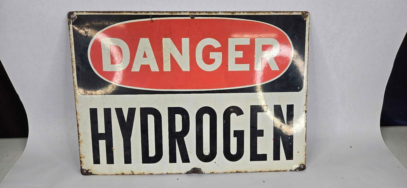 Danger Hydrogen porcelain sign (1 of 3)