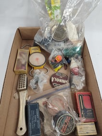 Lot of vintage fishing tackle