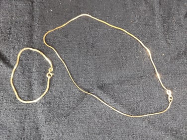 14K necklace and bracelet