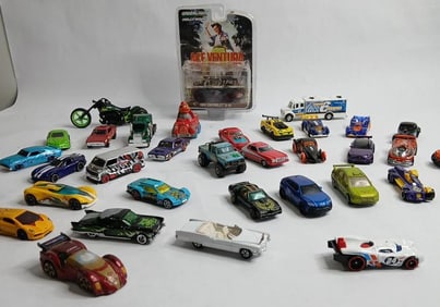 Hot wheel and other diecast cars
