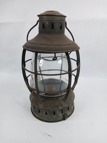 Nautical ship kerosene lantern