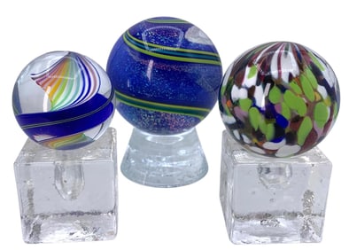Jim Davis, Geoffrey Beetem Signed Incredible Art Glass Marble Spheres, Swirled Orbs