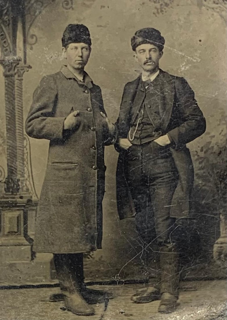 12 Victorian era Antique Tin Type Photographs (1 of 5)