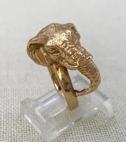 14k Yellow Gold 10.8 Gram Asymmetrical Curved Trunk Elephant Ring