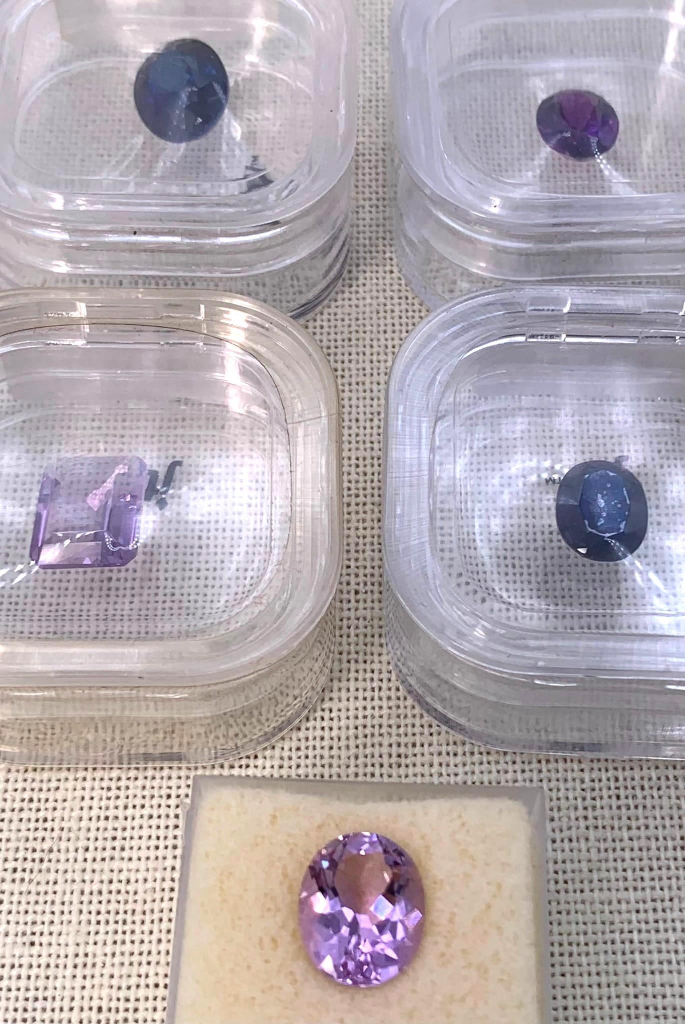 5 Large Carat Unmounted Jewelers Faceted Gemstones: Approximate 2.5 to 5.25 Carat gemstones, One marked Rose de France 9x11mm 3.15 CT, the emerald cut gem is marked 11x9mm 5.25 CT, all lovely and richly hued.