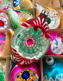 12 pc Vintage Hand Blown Glass Indent Christmas Tree Ornaments in Early Box