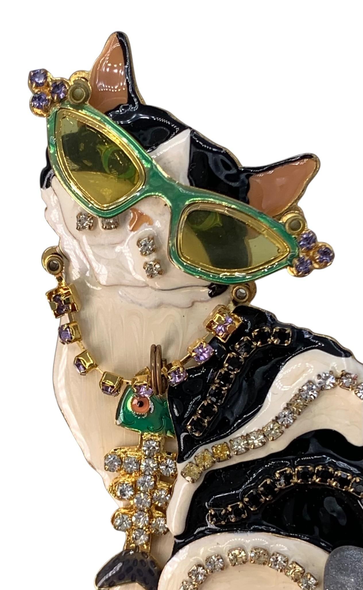 Lunch at the Ritz 2GO Rhinestone Studded Enamel Cat Pendant Brooch, Bag, Pamphlet and Box (1 of 13)