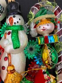 42 pc Vintage De Carlini Blown Glass Ornaments and Christmas Tree Foil Light Surround Collection