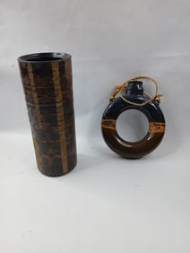 Hanging stone ring vase and African motif clay vase