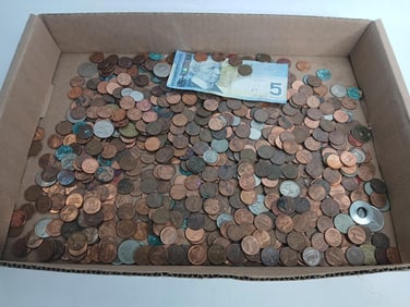 Huge lot of Coins, Paper Canadian Currency, Tokens and foreign coins