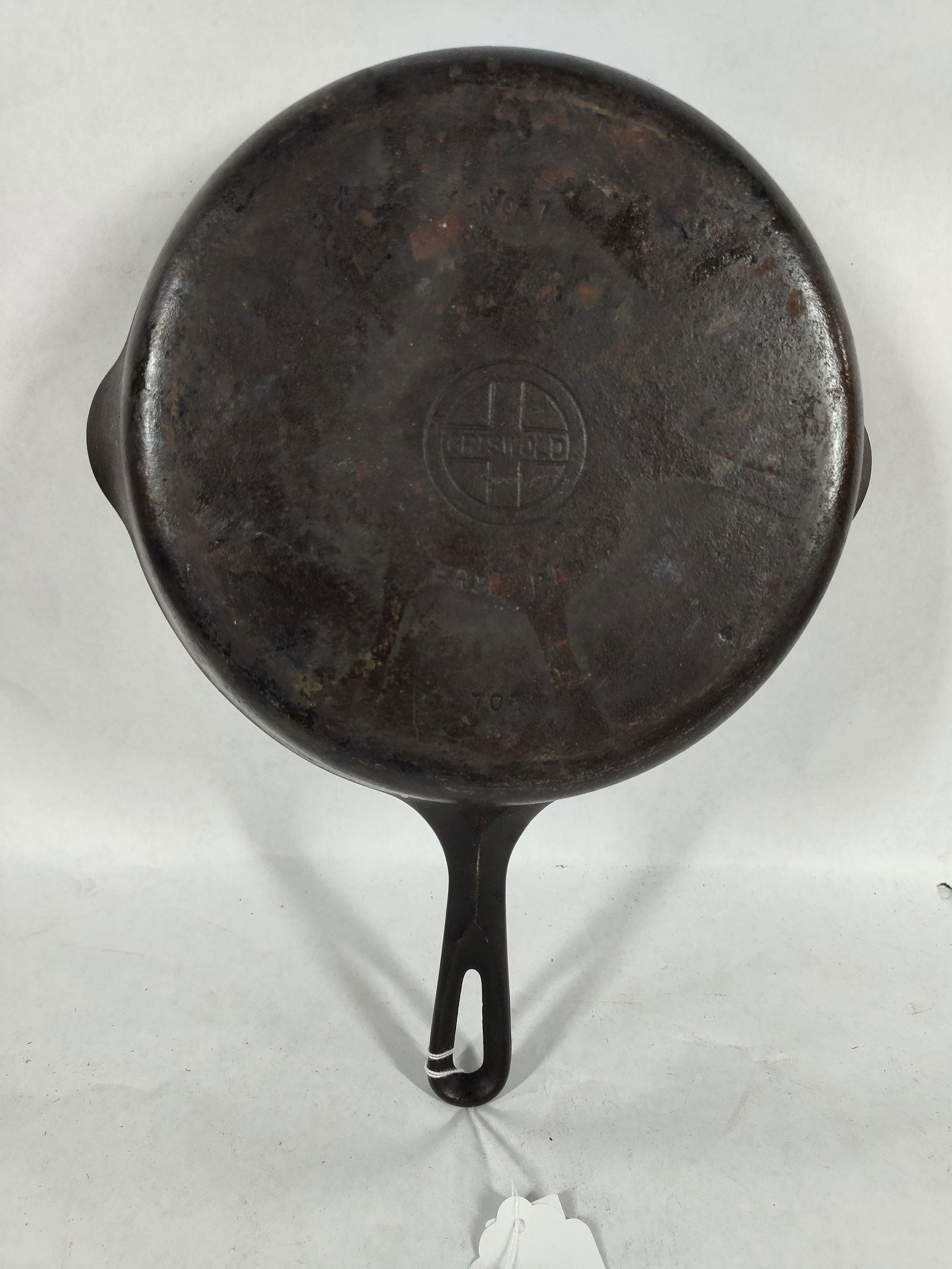 Griswold #7 Small Block Logo Skillet (1 of 3)