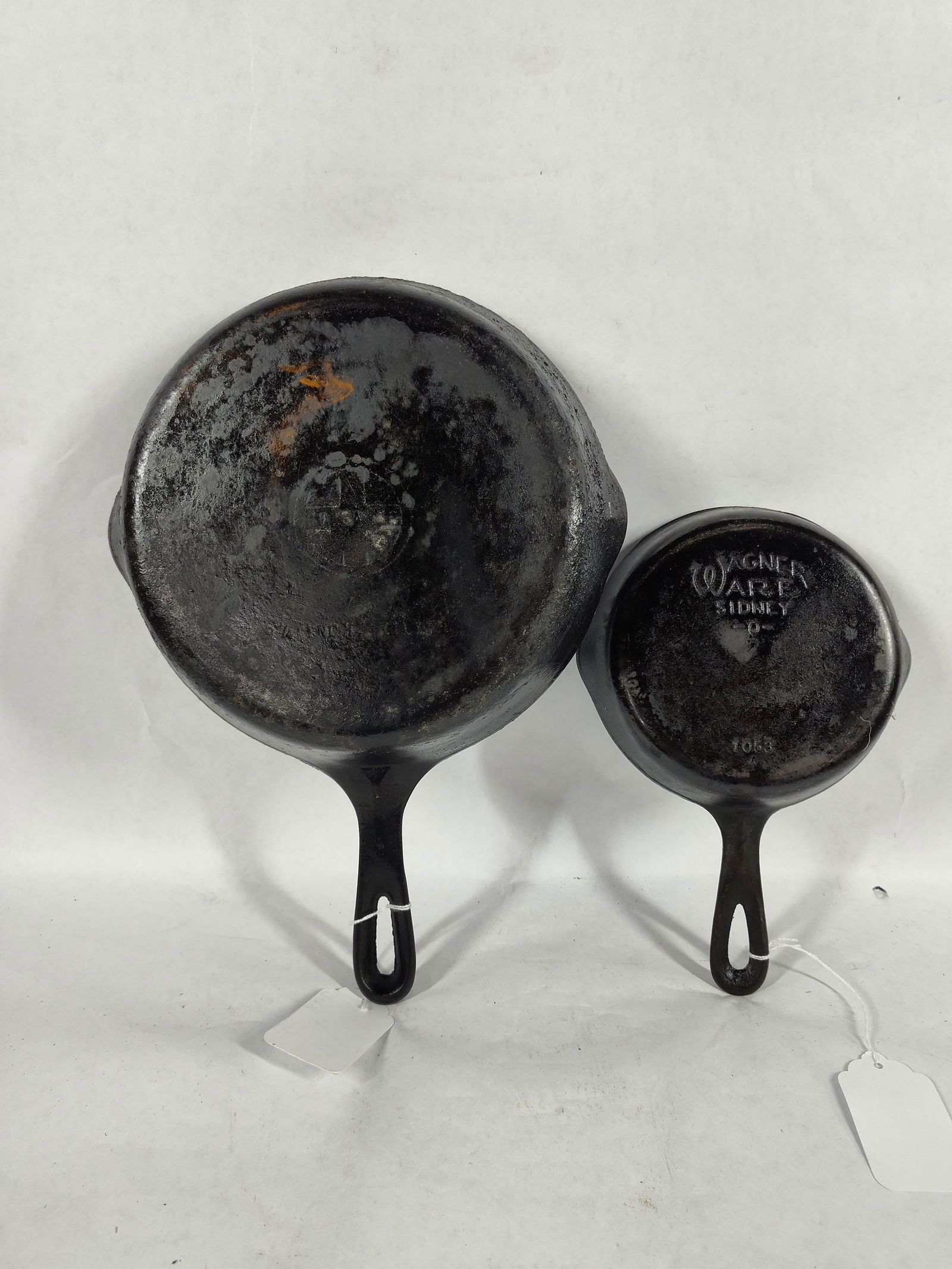 Griswold #7 and Wagner Ware #3 Skillets (1 of 5)